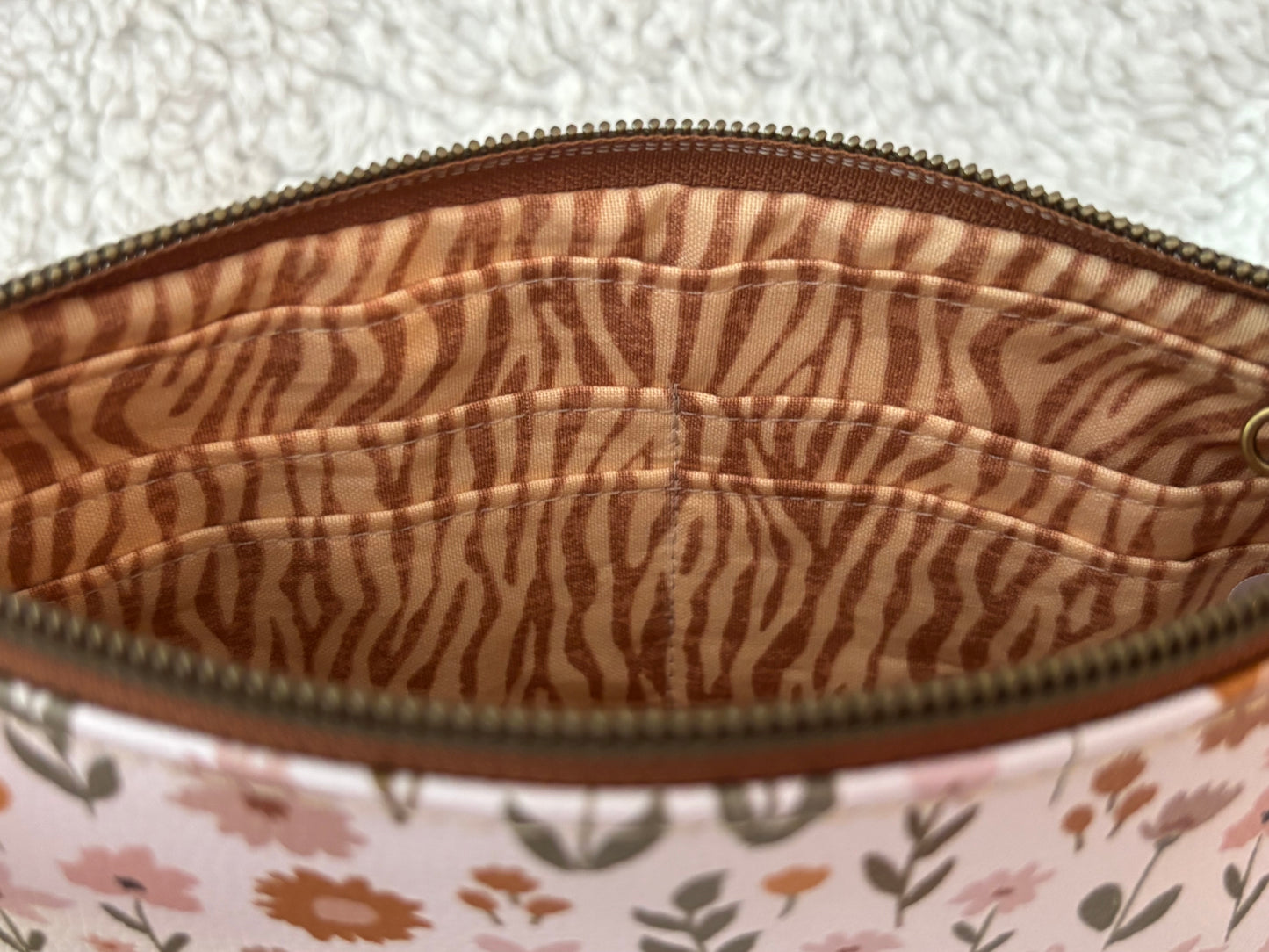 Floral Wristlet Crossbody Bag