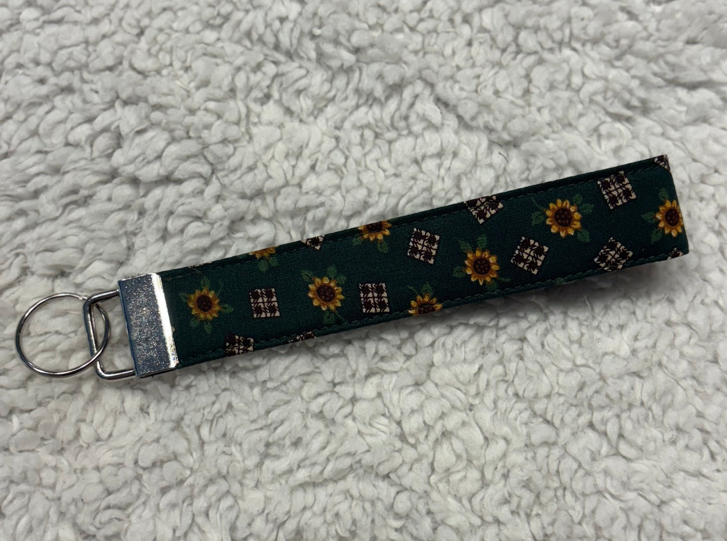 Green Sunflower Key Wristlet