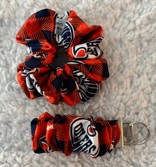 Oilers Plaid Hair Scrunchie & Wristlet Set