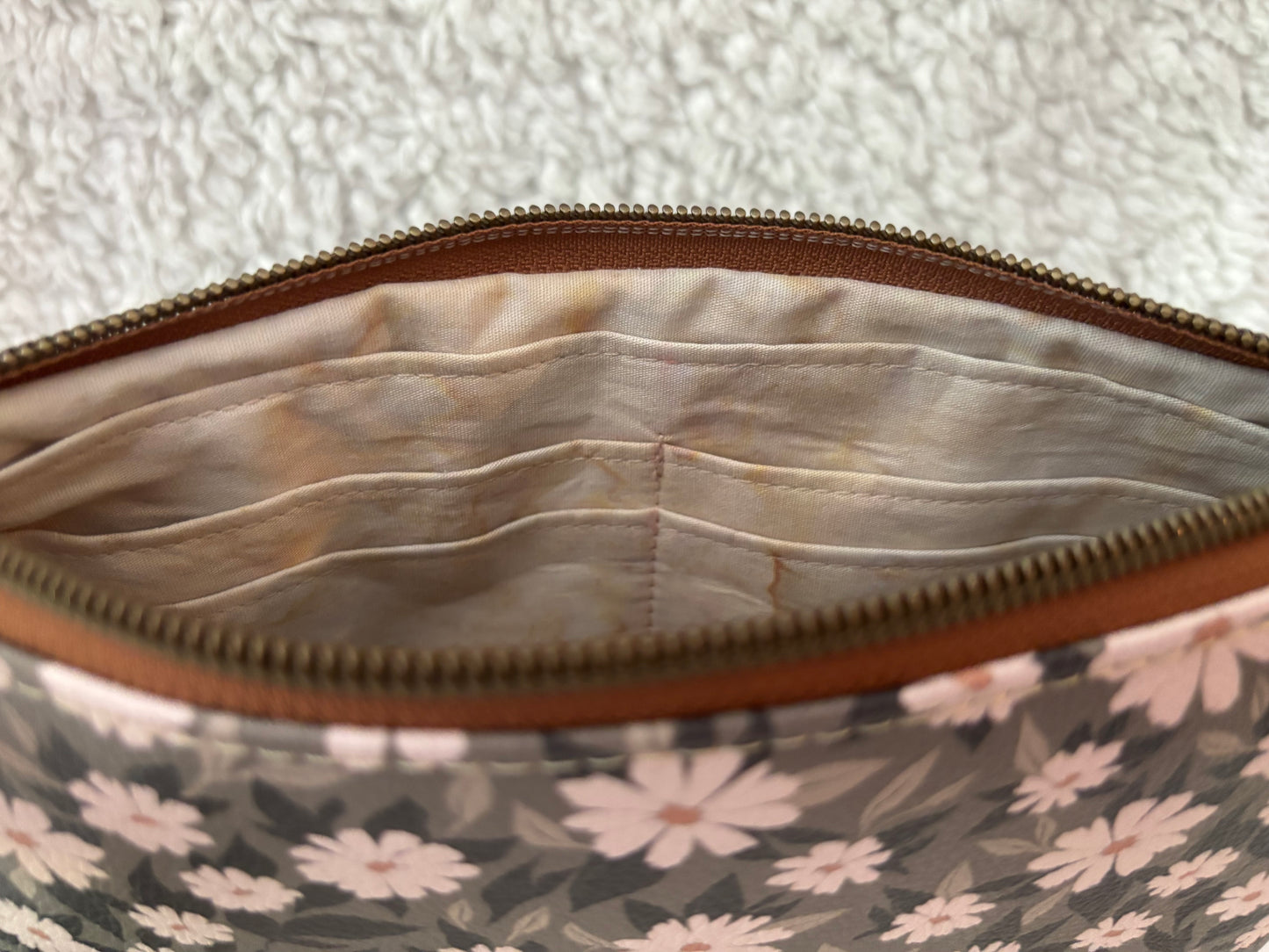 Floral Wristlet Crossbody Bag