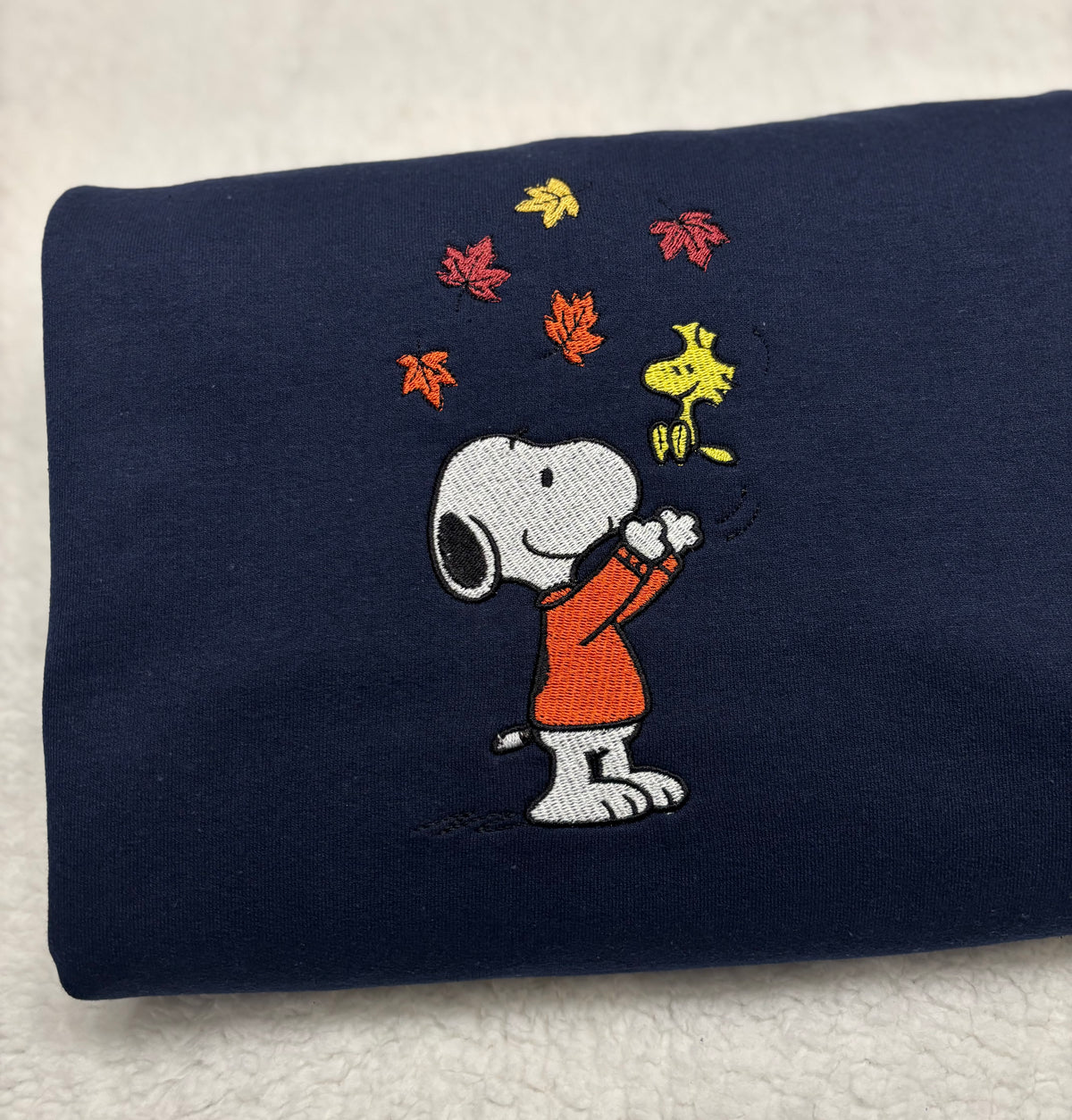 Snoopy Leaves