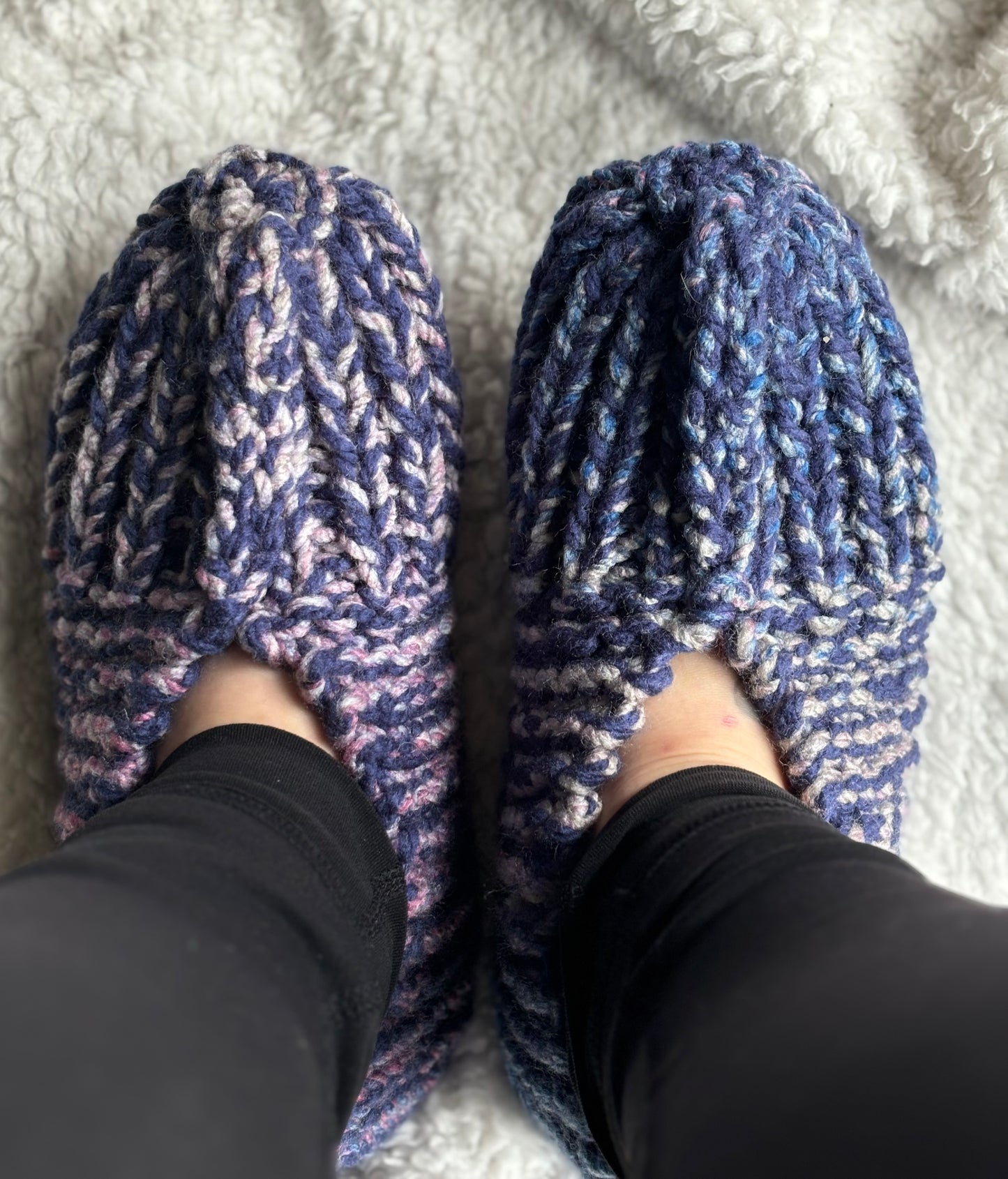 Variegated Knit Slippers -S