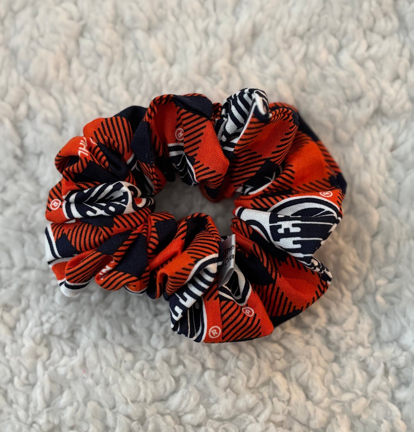 Oilers Plaid Hair Scrunchie & Wristlet Set