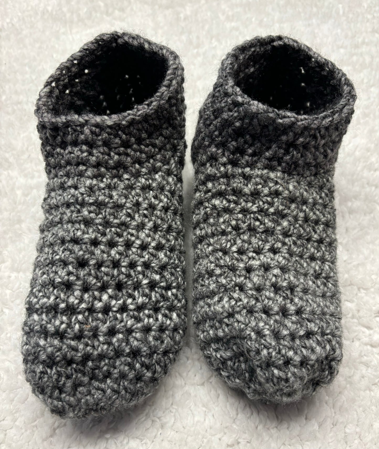 Grey & White Ombré Slippers -M