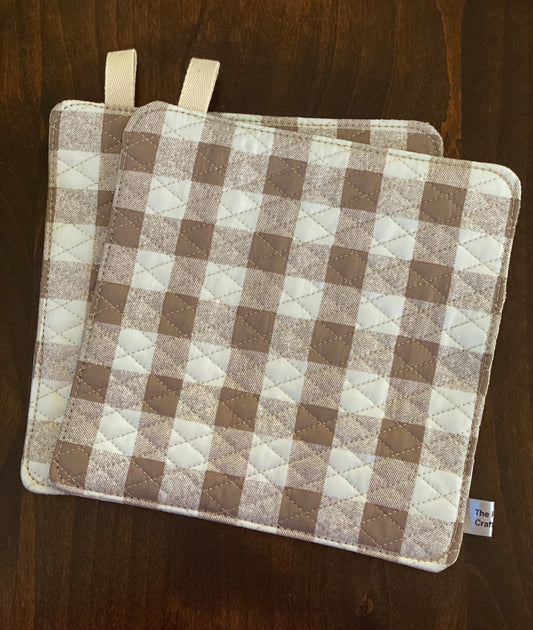 Beige & White Plaid Pot Holder Set